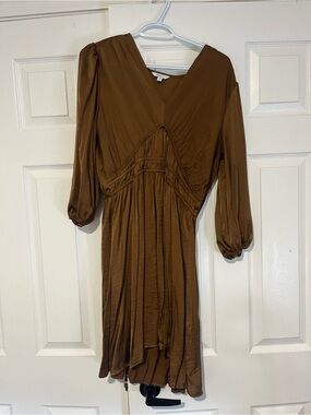 Reitmans Light Brown V-Neck Long Sleeve Midi Dress